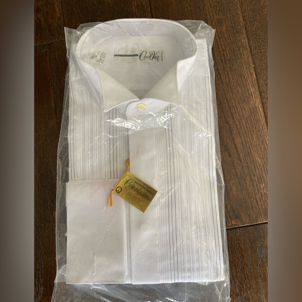 NWT!  Gorgeous Tuxedo Shirt! Made In Italy...